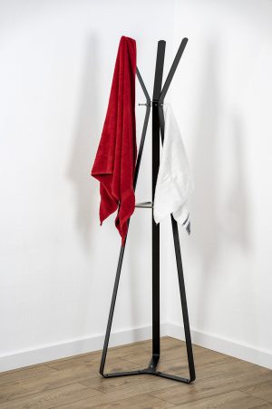 Hanger - Image 4
